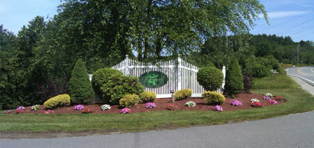 Commercial Lawn Maintenance in Londonderry, NH